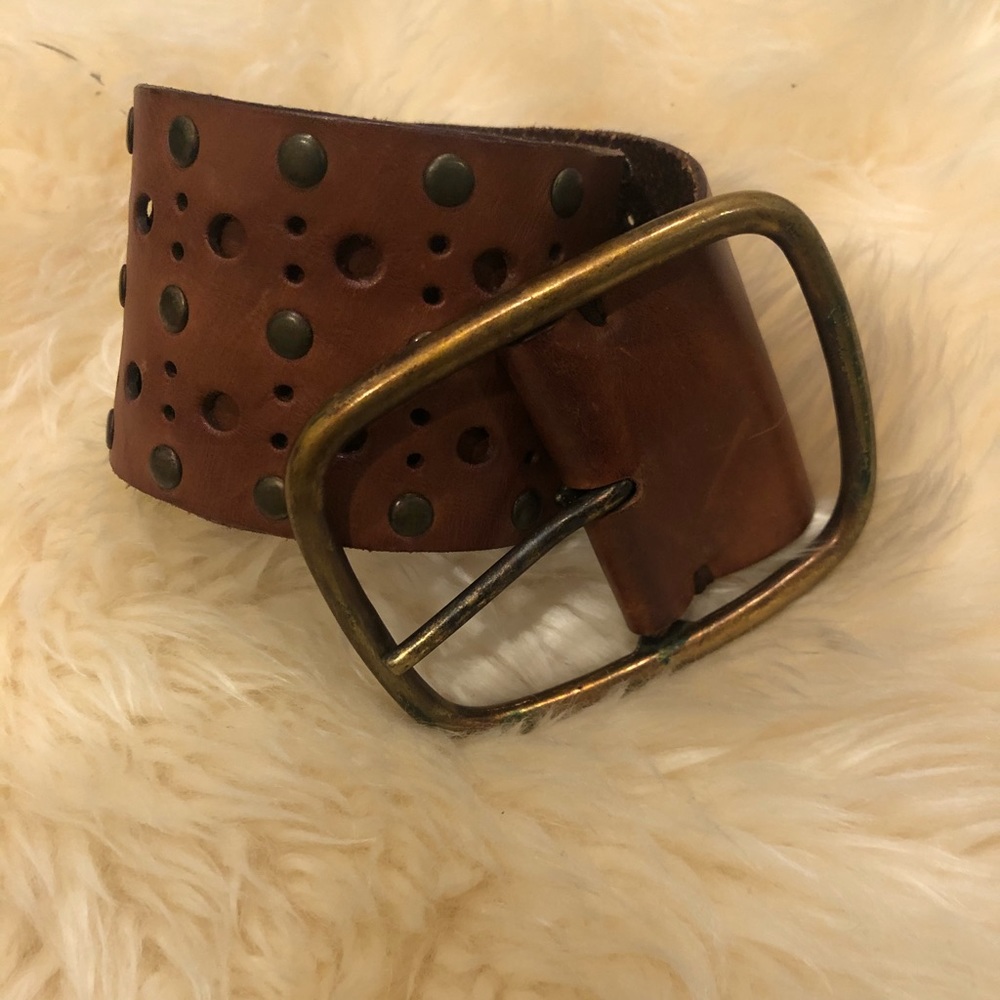 Express brown belt